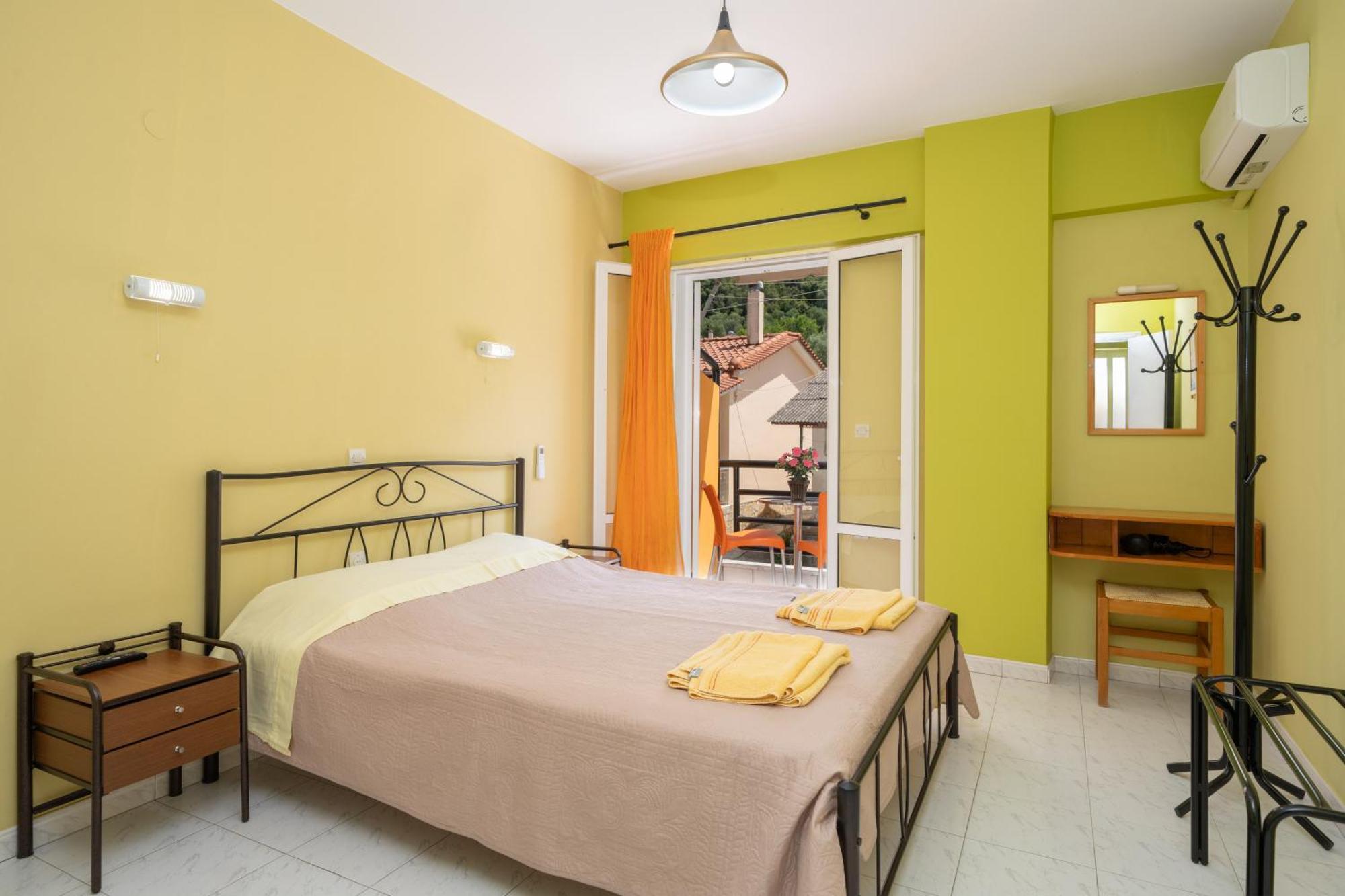 Remezzo Apartments サミ エクステリア 写真