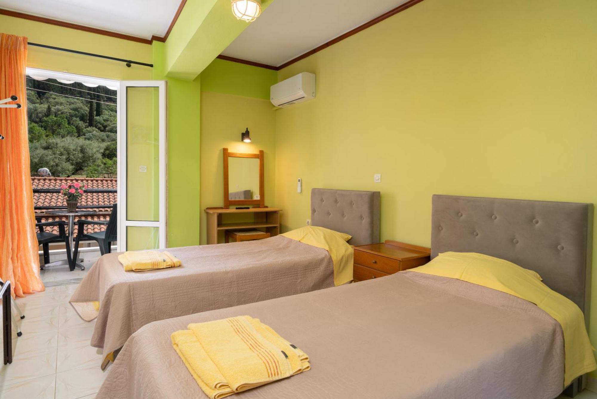 Remezzo Apartments サミ エクステリア 写真