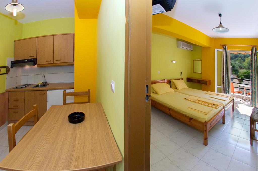 Remezzo Apartments サミ 部屋 写真